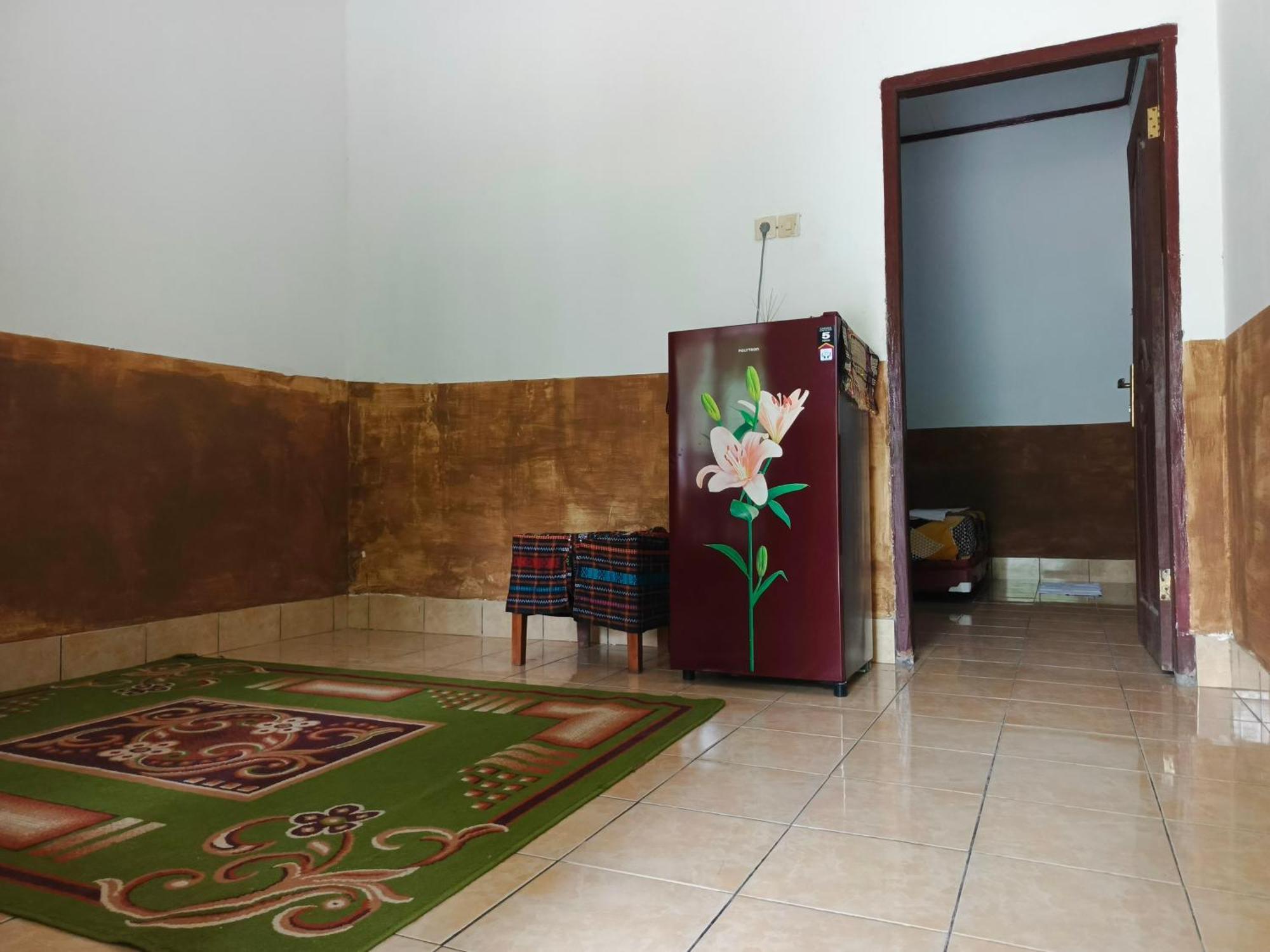 Traveller Homestay *